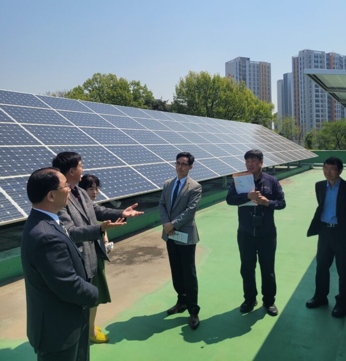 92431129-f0fb-45ed-8a9a-ba95026064ef