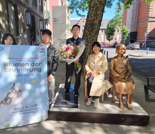 “기억해주세요” 경기도, 독일·이탈리아 소녀상에 ‘평화의 꽃배달’