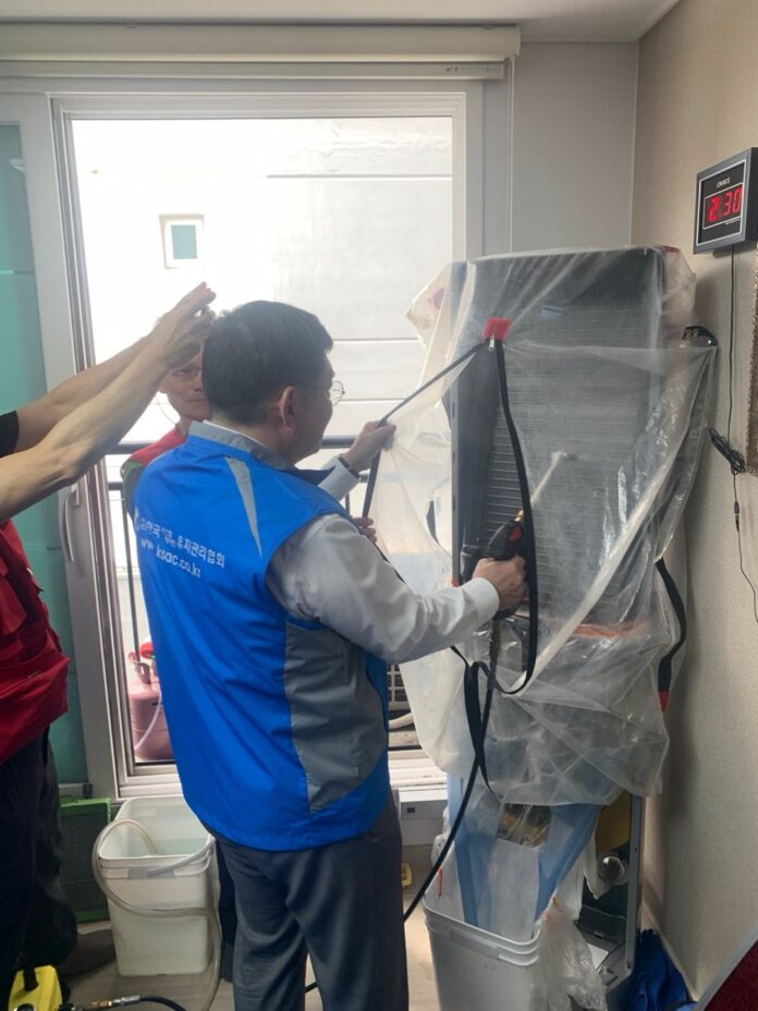 6242ab33-463e-4893-8079-1b097fe318df